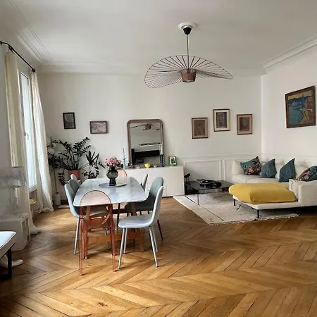 Pigalle Luxury Flat Paris